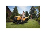 Travní traktor 92 cm se zadním výhozem a hydrostatickou převodovkou Riwall PRO RLT 92 HRD