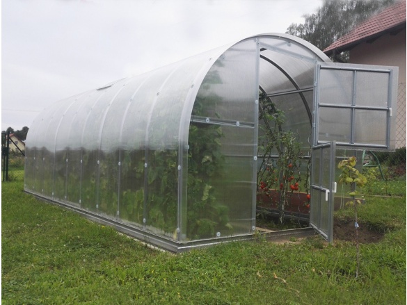 Zahradní skleník z polykarbonátu Gutta Gardentec Classic